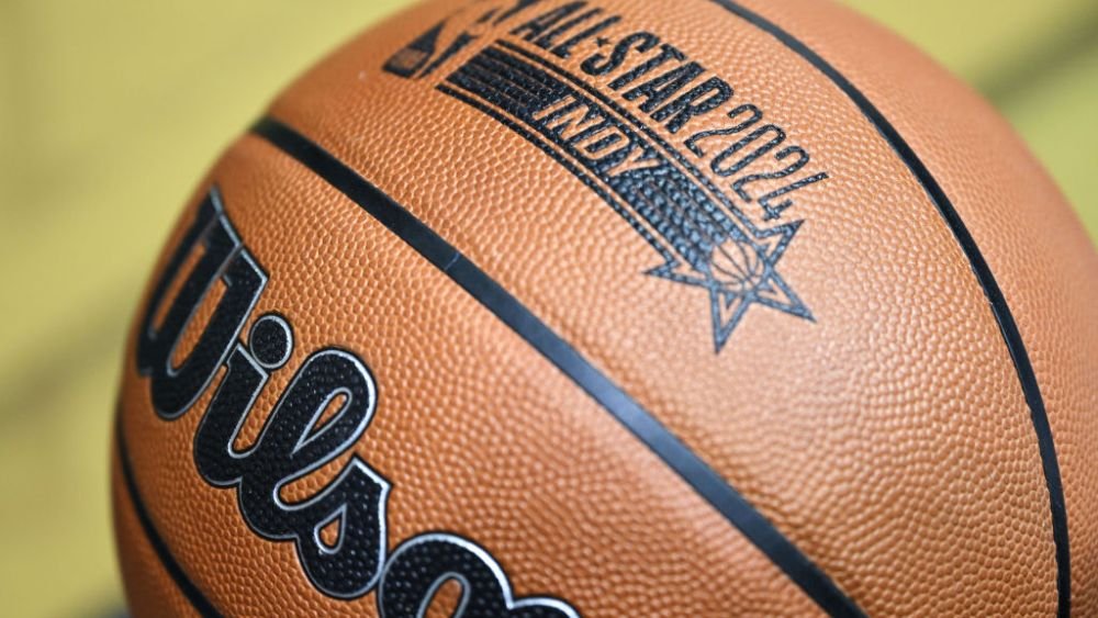 NBA Seeks Drop in Warner Sports Rights Case